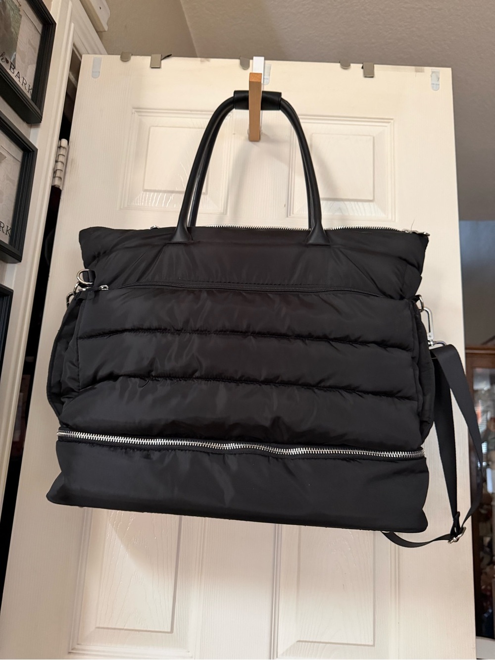 Black Quilted Puffer Weekender Bag - Unbranded